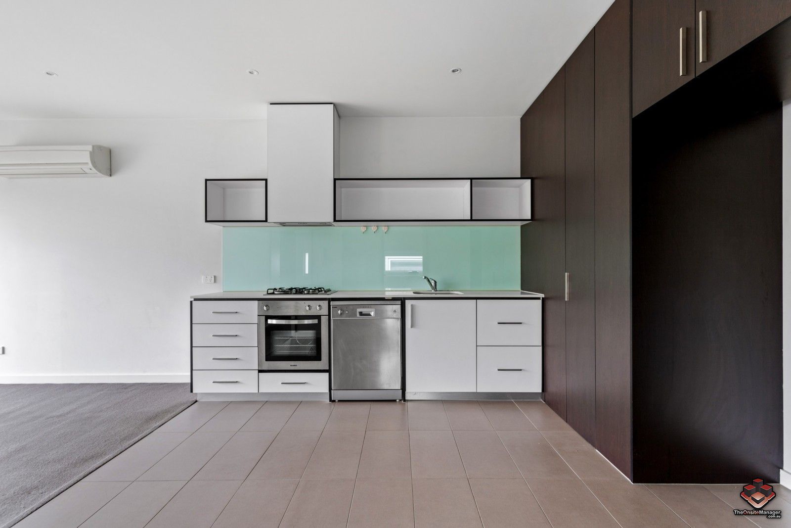 307/64 Macaulay Road, North Melbourne VIC 3051 Apartment For Rent