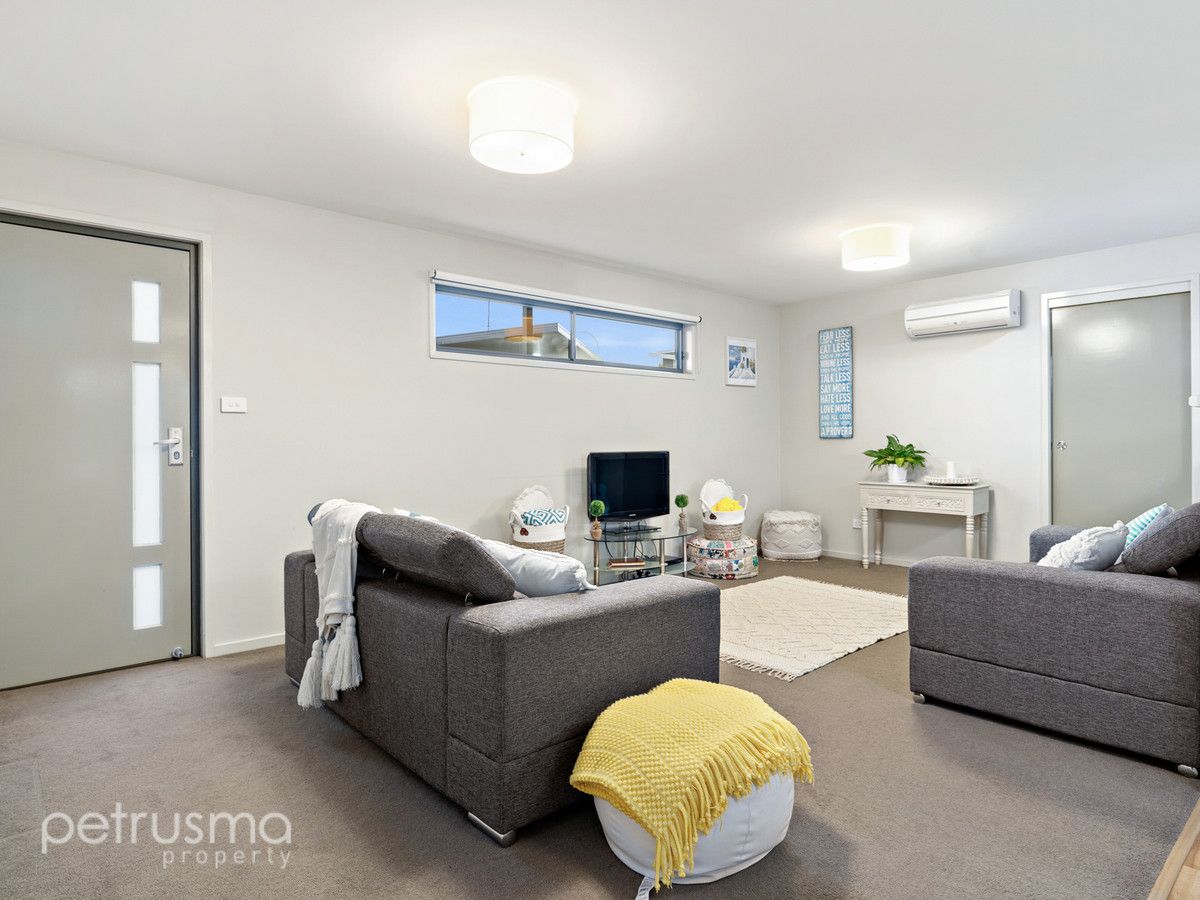 1/20 Caitlin Court, Midway Point TAS 7171, Image 1