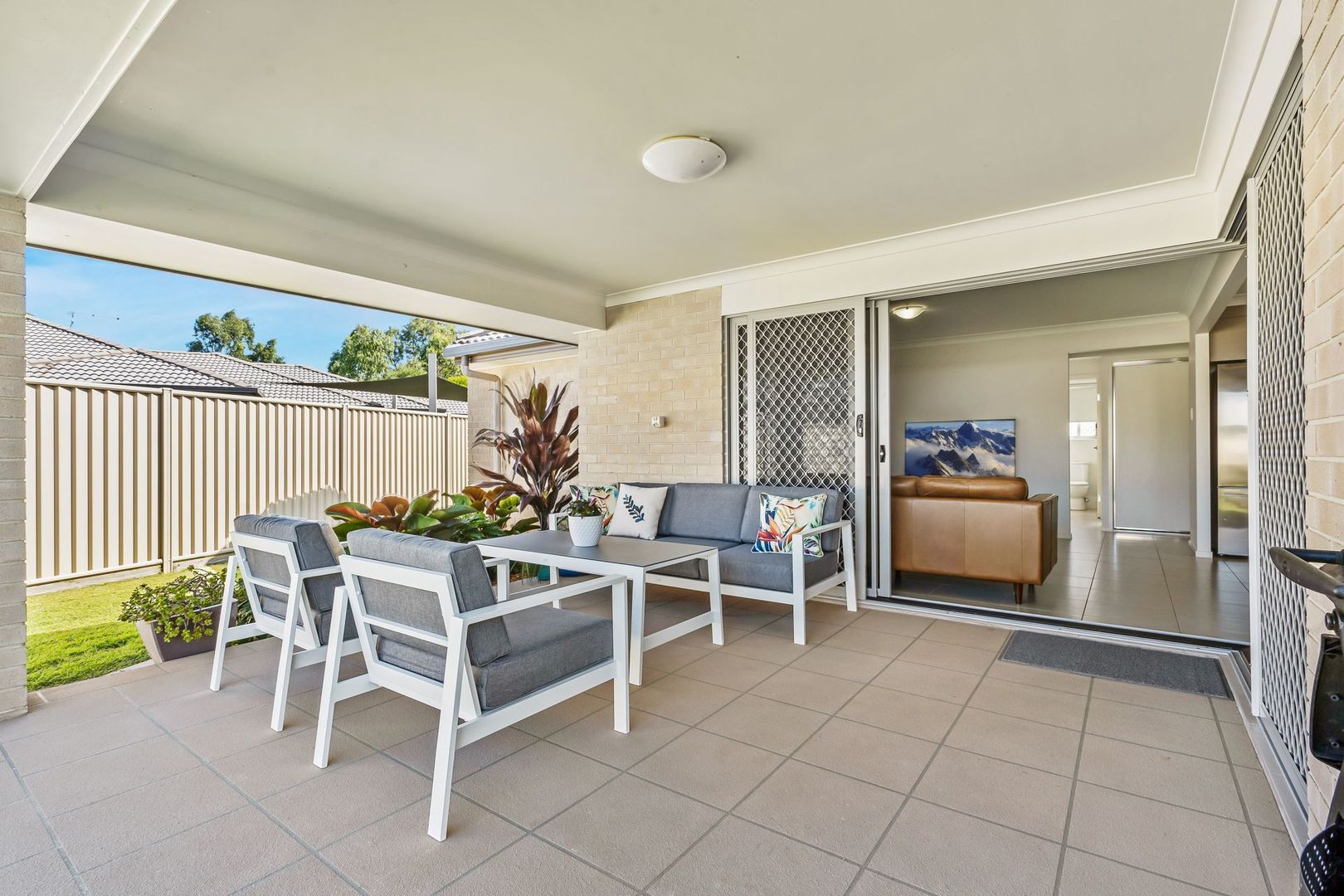11 Fulbeck Place, Wellington Point QLD 4160, Image 2