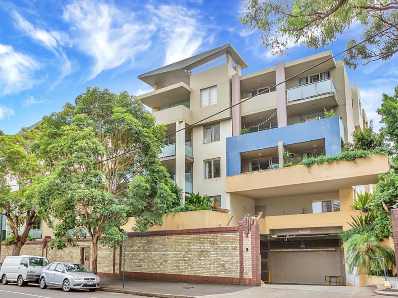 2 bedrooms Apartment / Unit / Flat in 62/228 Moore Park Road PADDINGTON NSW, 2021