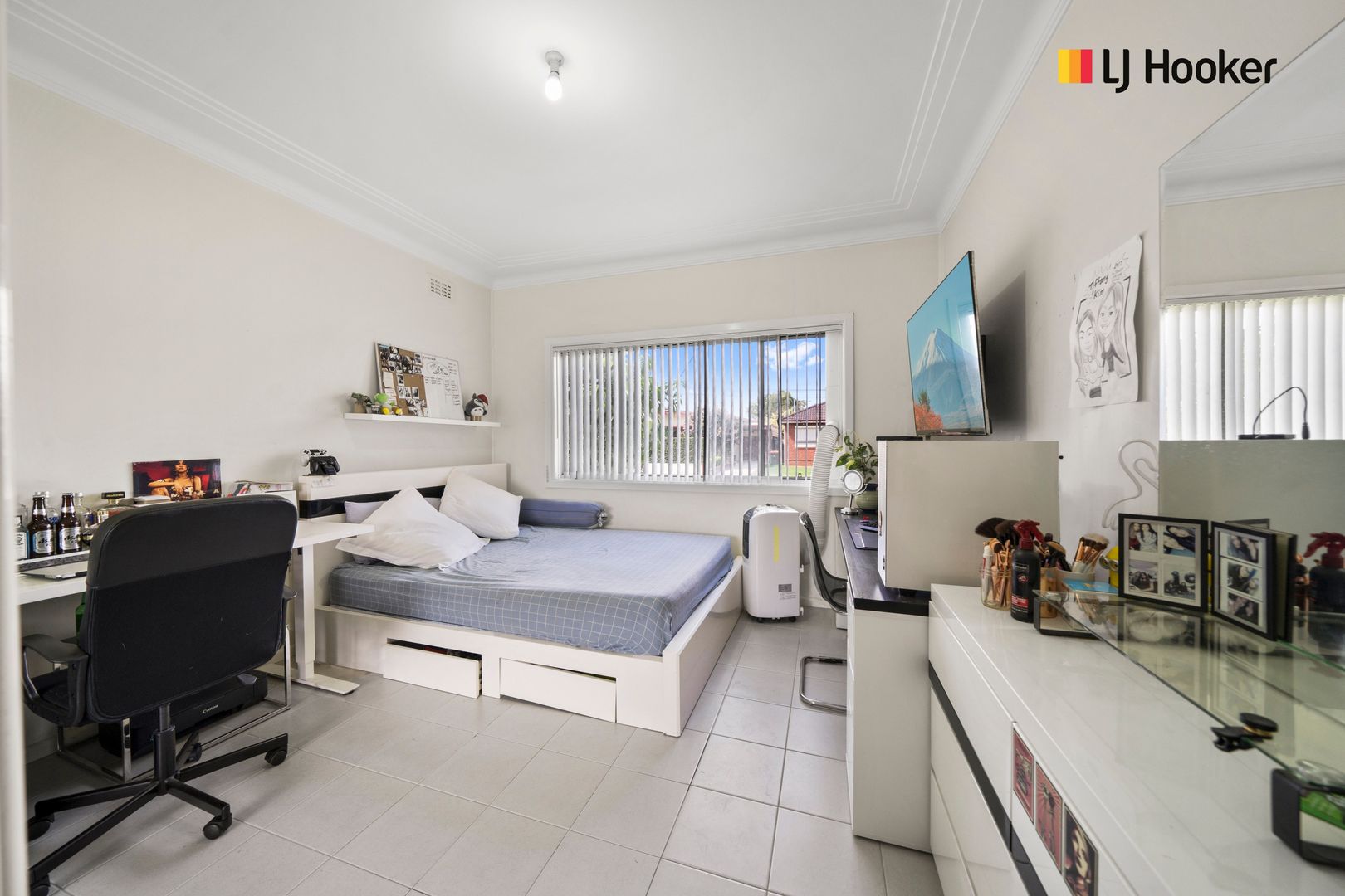 2 Carre Avenue, Canley Heights NSW 2166, Image 2