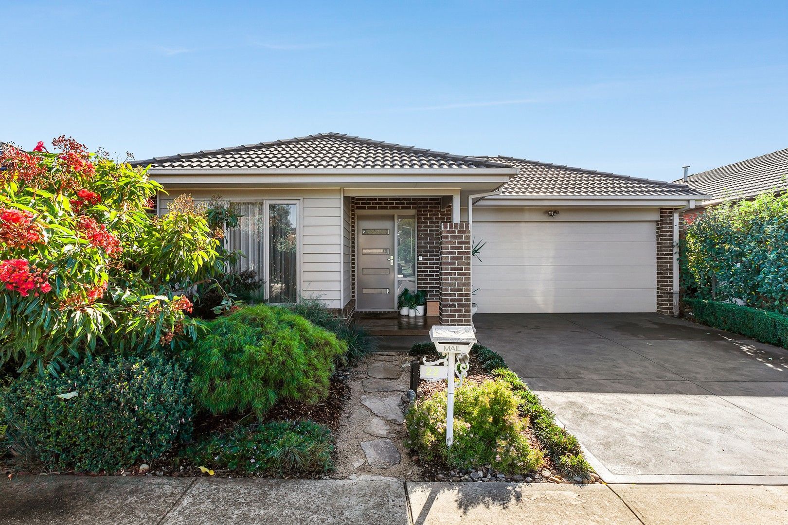 3 bedrooms House in 22 Balvicar Way MERNDA VIC, 3754