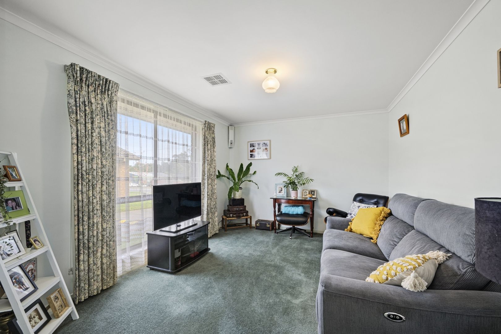 2/27 Clunes Road, Creswick VIC 3363 Apartment For Rent Domain