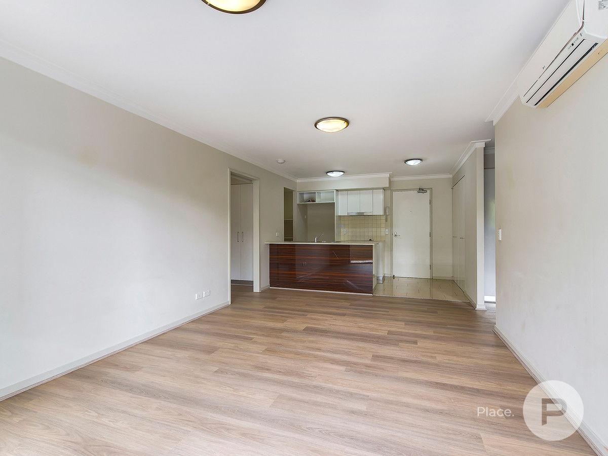 3204/135151 Annerley Road, Dutton Park QLD 4102 Apartment For Rent