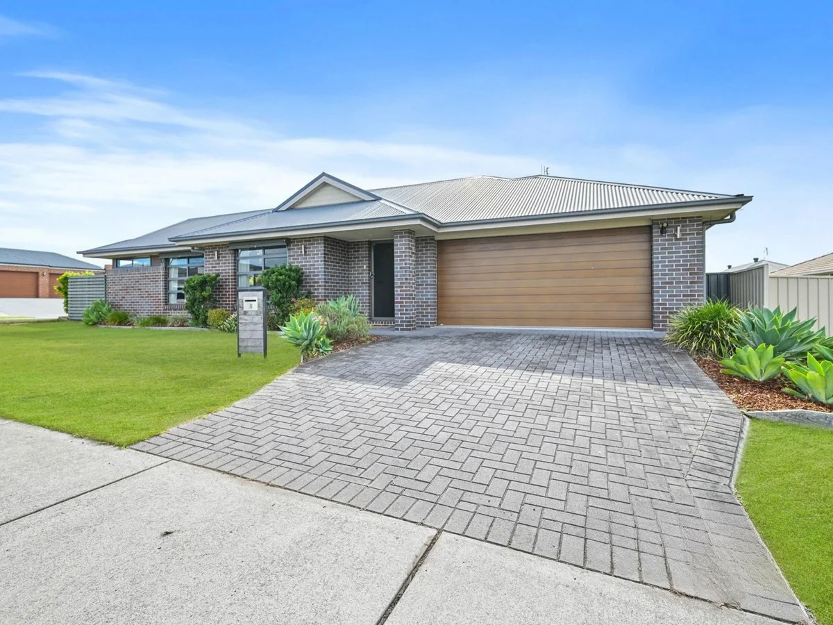 Primary image of 18 Lancaster Street, Thornton NSW 2322