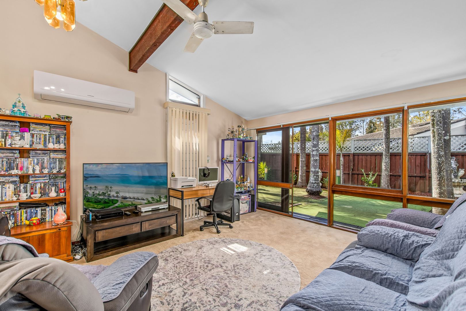 14 Bel Hilton Parade, West Gosford NSW 2250, Image 2