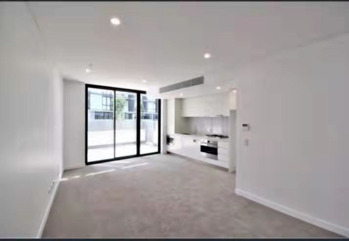 2 bedrooms Apartment / Unit / Flat in Level 4/15 Brodie Spark Drive WOLLI CREEK NSW, 2205
