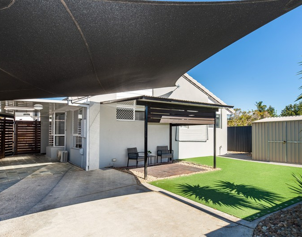 1/110 Little Usher Avenue, Labrador QLD 4215