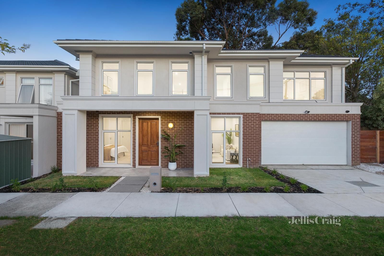 2/20 Munro Avenue, Mount Waverley VIC 3149, Image 0