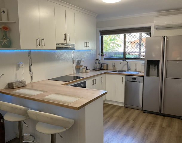 1/26 Beach Avenue, Tannum Sands QLD 4680