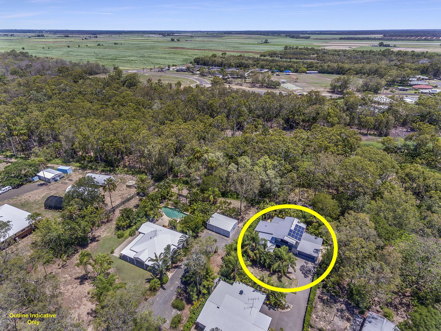 Unit 3/4A Kentia Ave, Moore Park Beach QLD 4670, Image 2