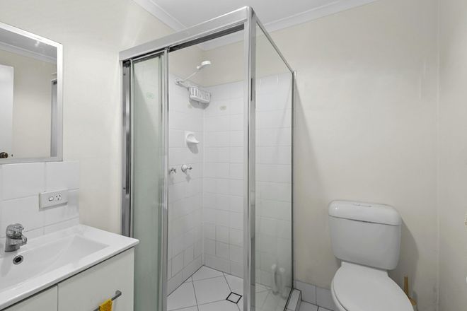 78 Sapphire Street Holland Park 4121 - Image 6