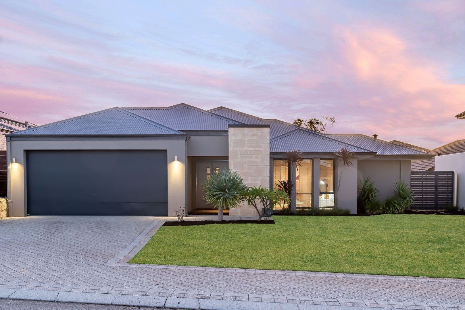 4 bedrooms House in 11 Wicklow Circle DARCH WA, 6065