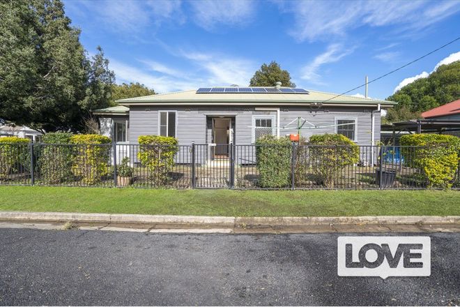 Picture of 19 Fitzroy Street, MAYFIELD NSW 2304