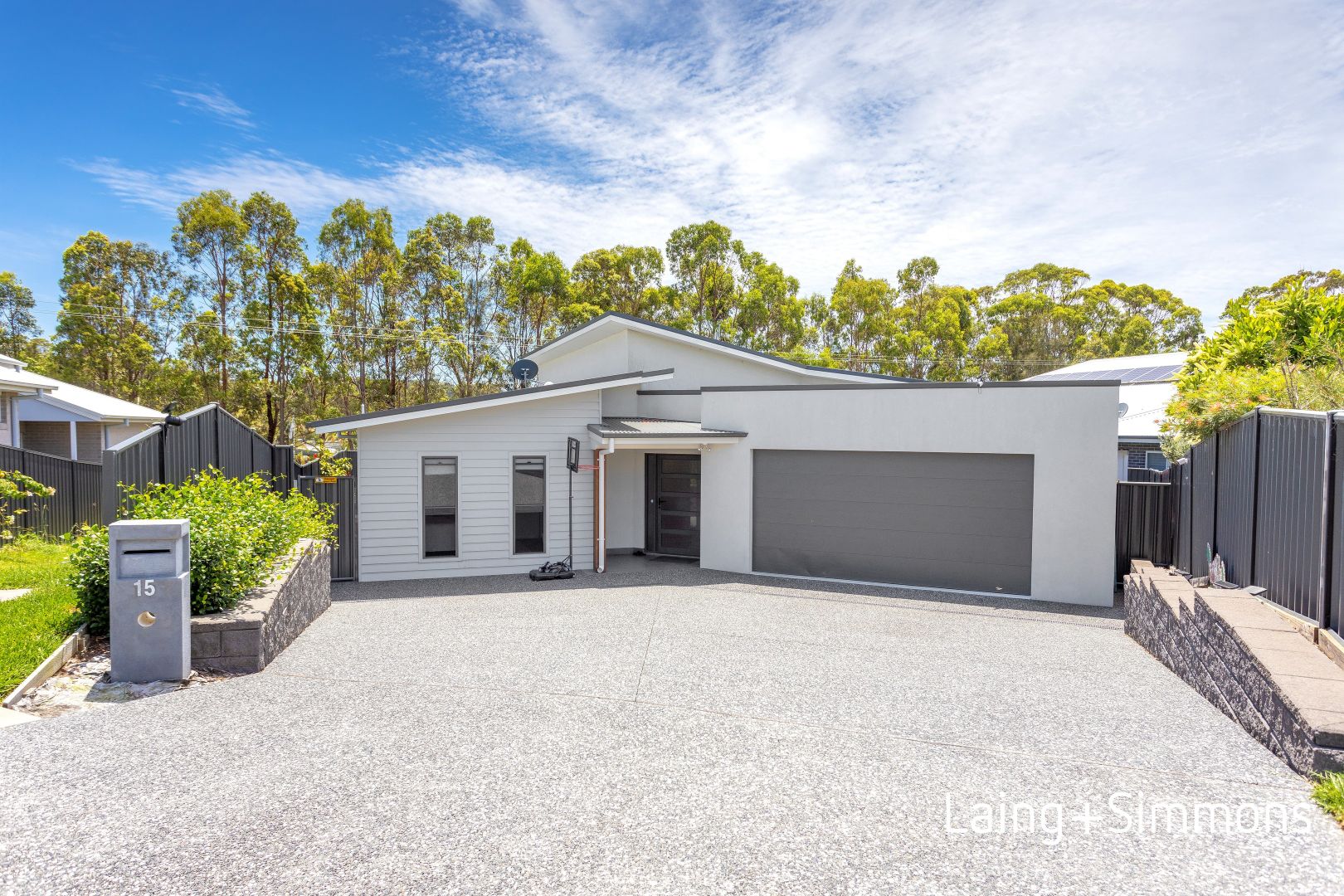 15 Hillside Terrace, Black Head NSW 2430, Image 2