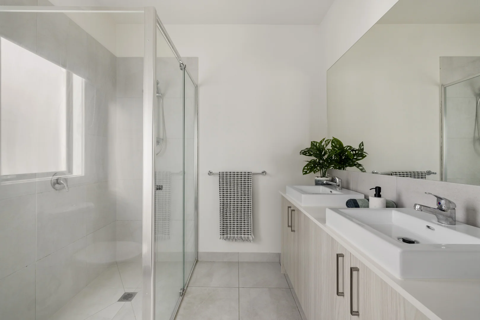 Additional image 12 of 99a Marine Parade, Hastings VIC 3915