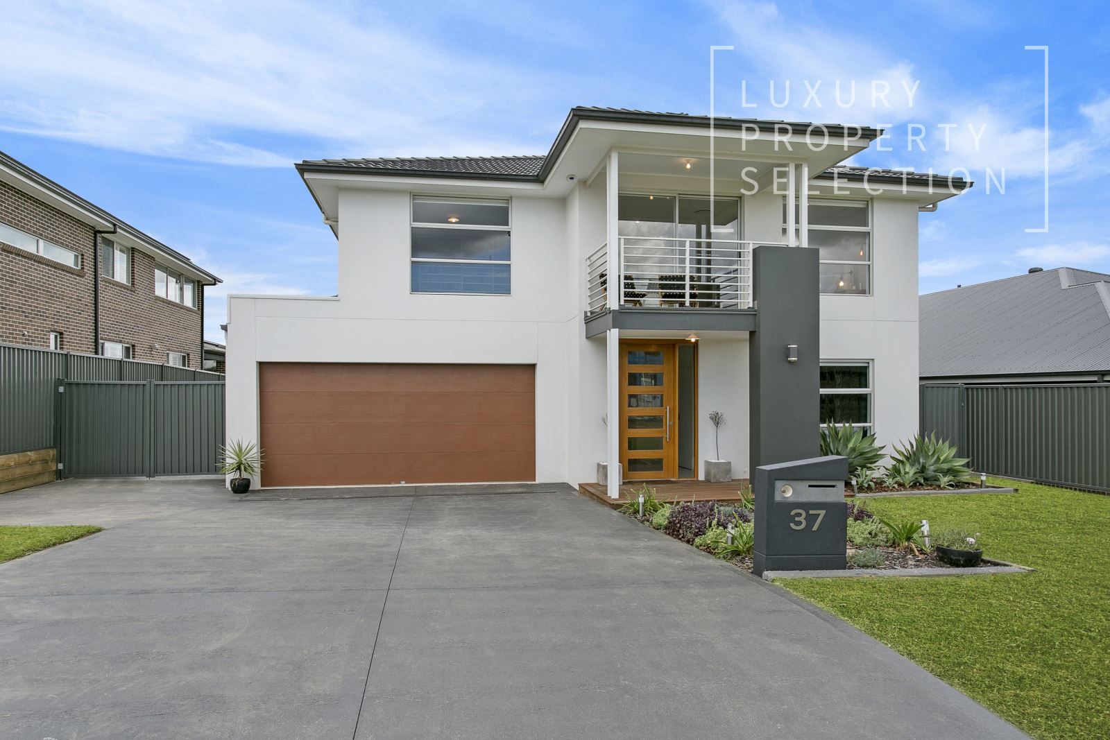 37 Flintlock Drive, Harrington Park NSW 2567, Image 0