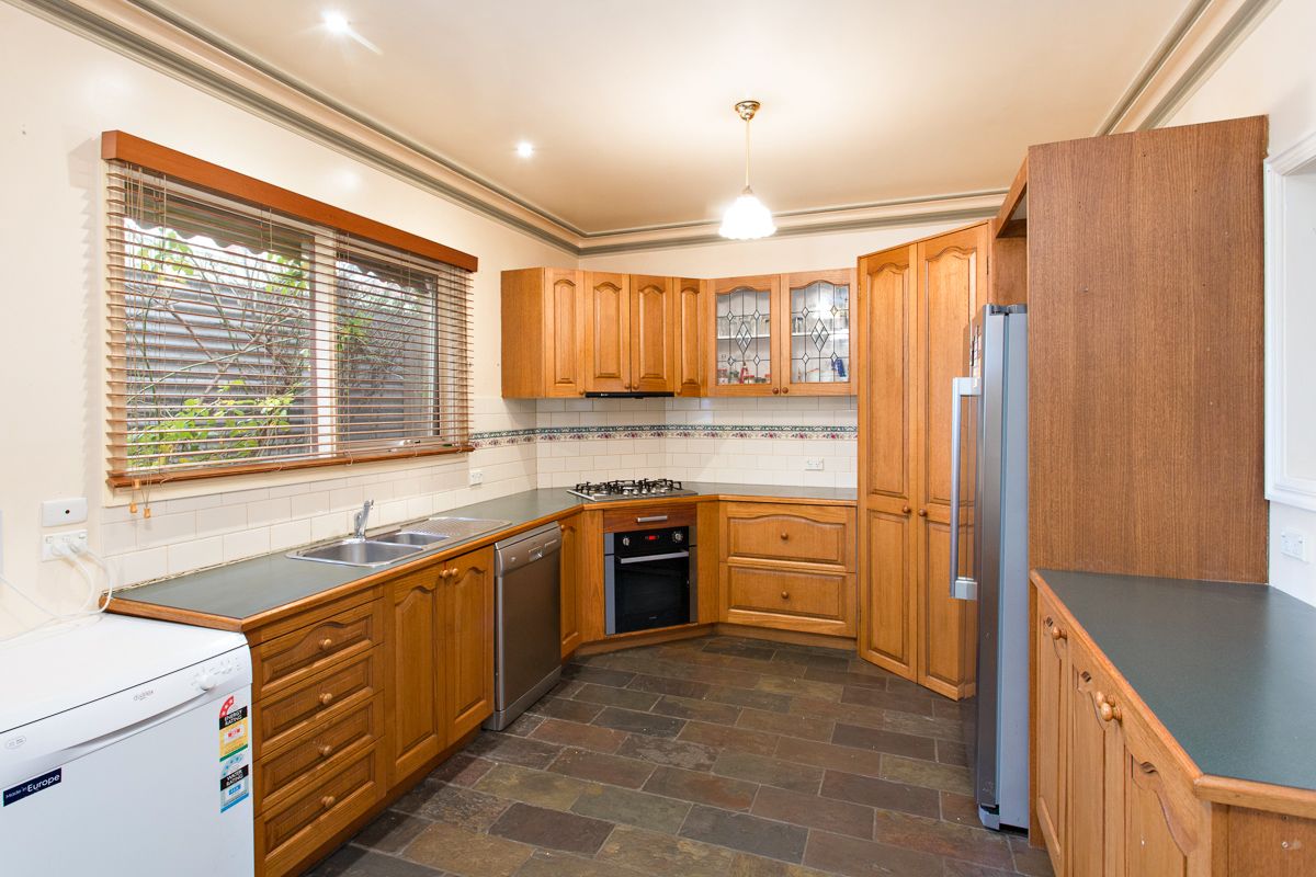 39 Eastwood Street, Bakery Hill VIC 3350 House For Rent 450 Domain