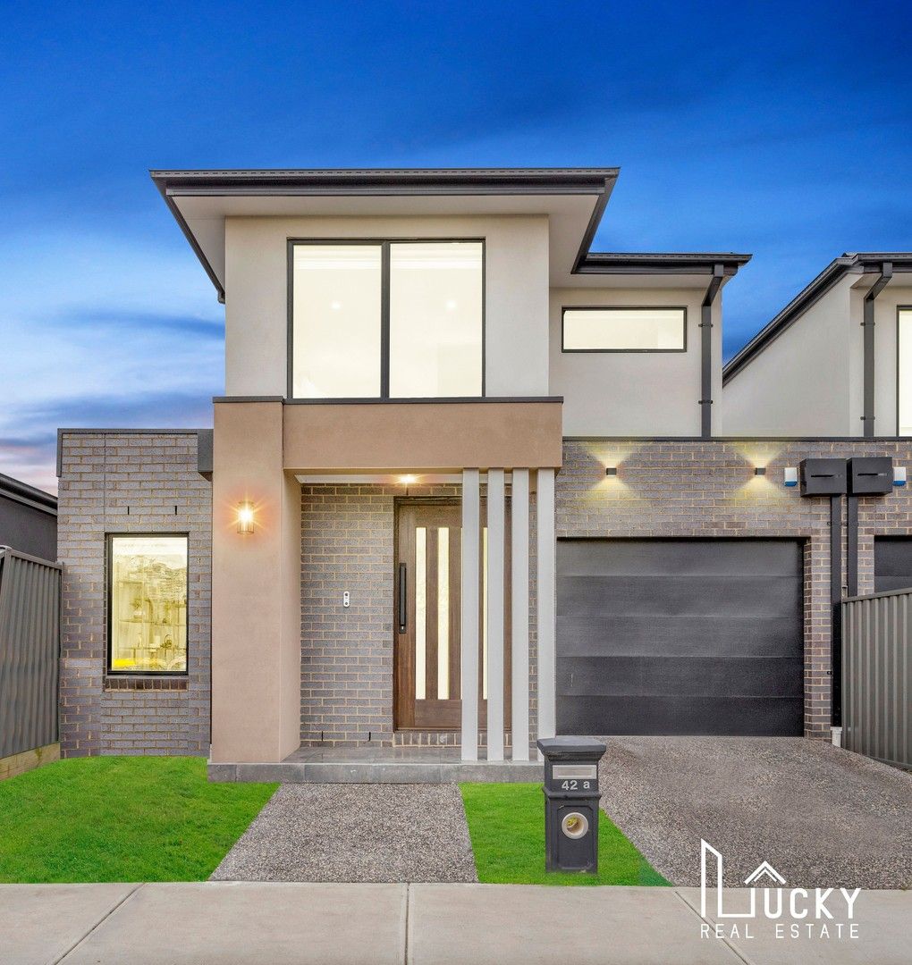 42a Everglade crescent, Roxburgh Park VIC 3064, Image 0