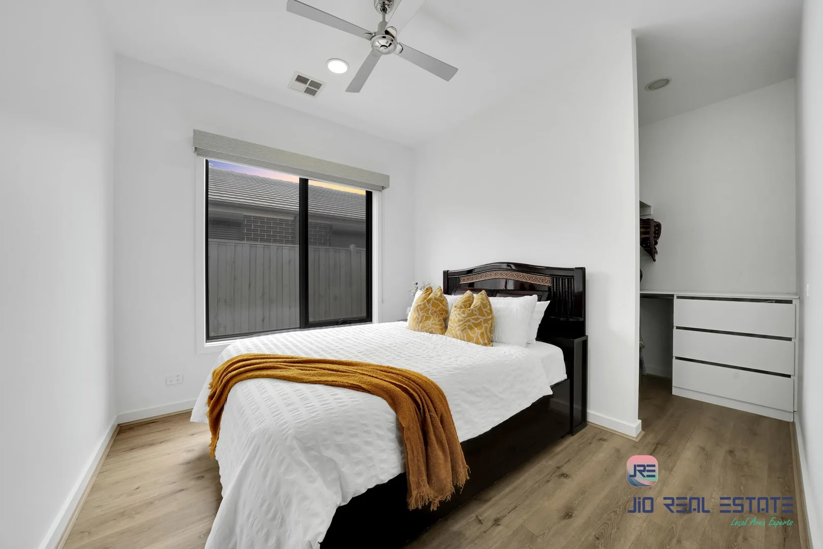 Additional image 20 of 13 Longshanks Street, Thornhill Park VIC 3335