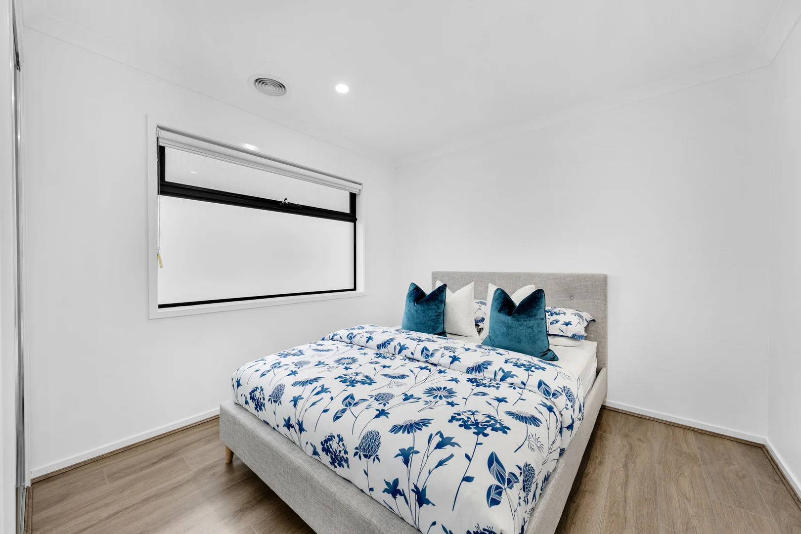 Additional image 14 of 28 Roseburn Avenue, Mickleham VIC 3064