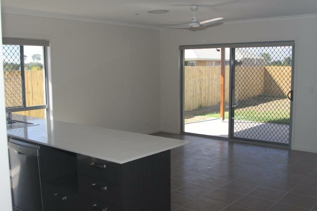 10 Lehmann Circuit, Caboolture South QLD 4510, Image 2