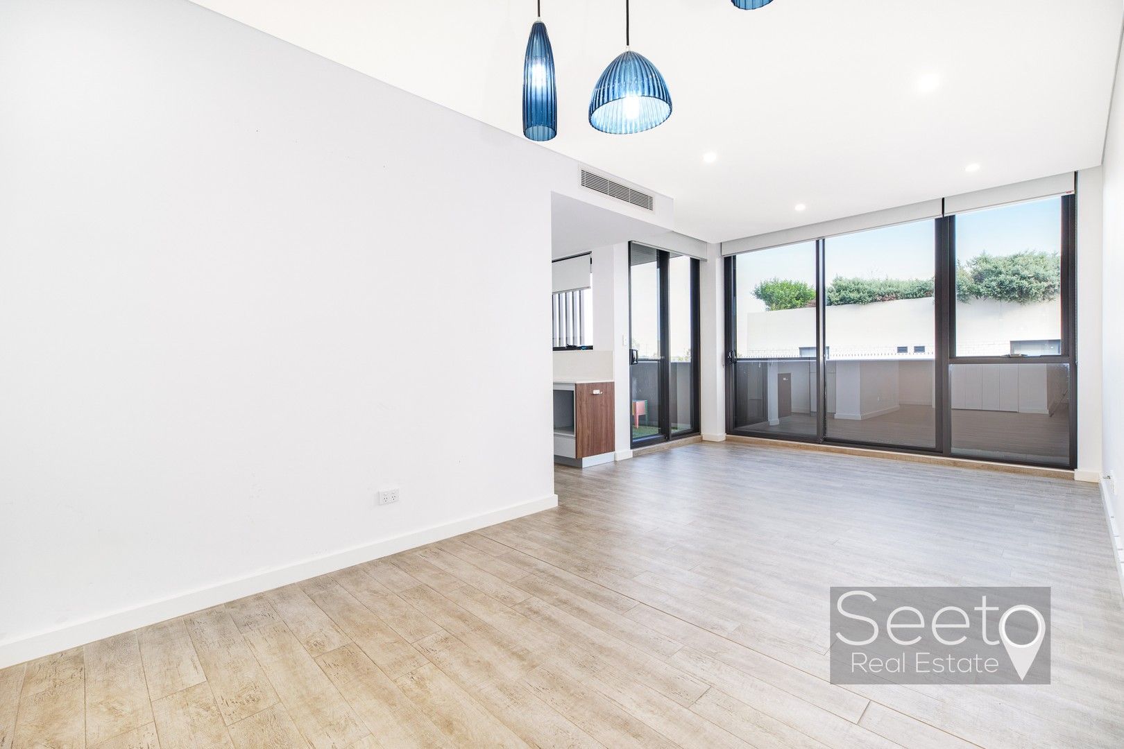 2 bedrooms Apartment / Unit / Flat in A402/40-42 Loftus Crescent HOMEBUSH NSW, 2140