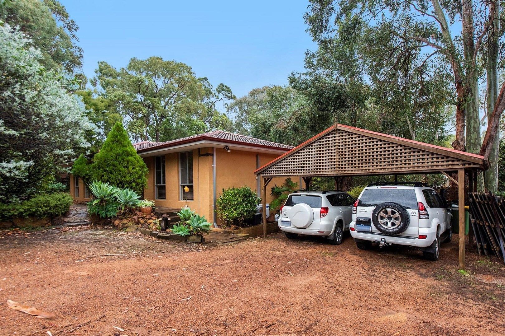 825 Jacoby Street, Mahogany Creek WA 6072