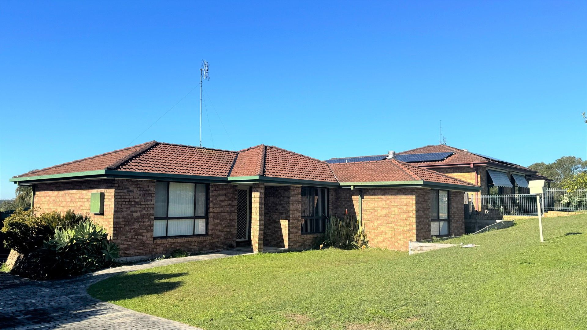 16 Bilba Crescent, Maryland NSW 2287, Image 0