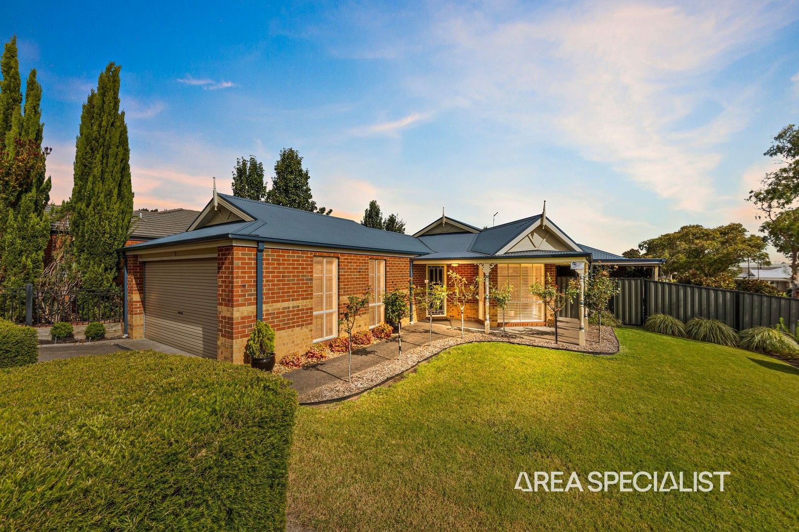 98 Leigh Drive, Pakenham VIC 3810, Image 0