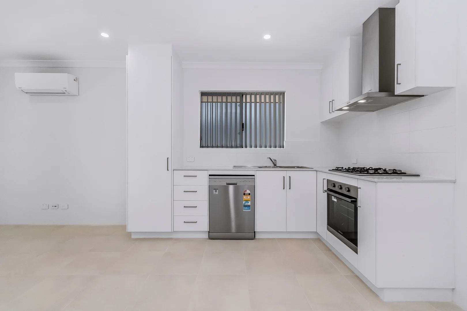 Additional image 8 of 51B Bindarri Loop, Yanchep WA 6035