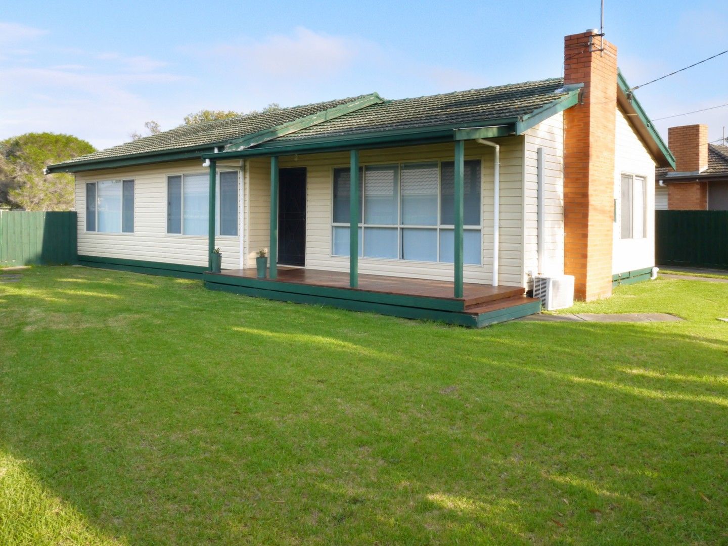 3 bedrooms House in 24 Anthony St NEWCOMB VIC, 3219