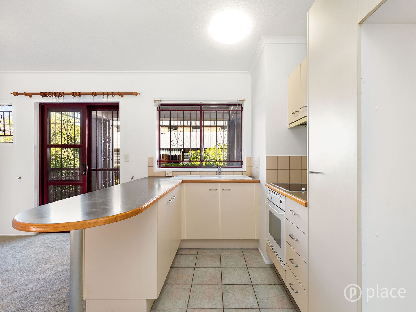 1/53 St Pauls Terrace (Access Via 16 Phillips Street), Spring Hill QLD 4000, Image 2