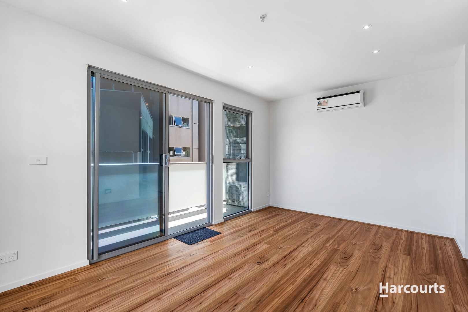 101/7 Dudley Street, Caulfield East VIC 3145, Image 2