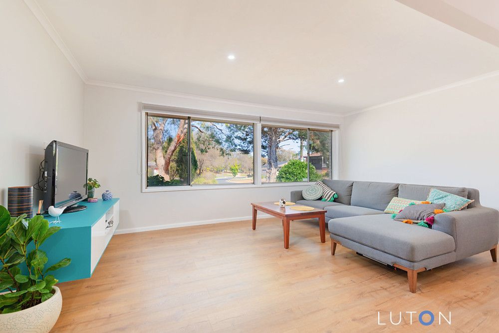 1 Jeffcott Place, Latham ACT 2615, Image 2