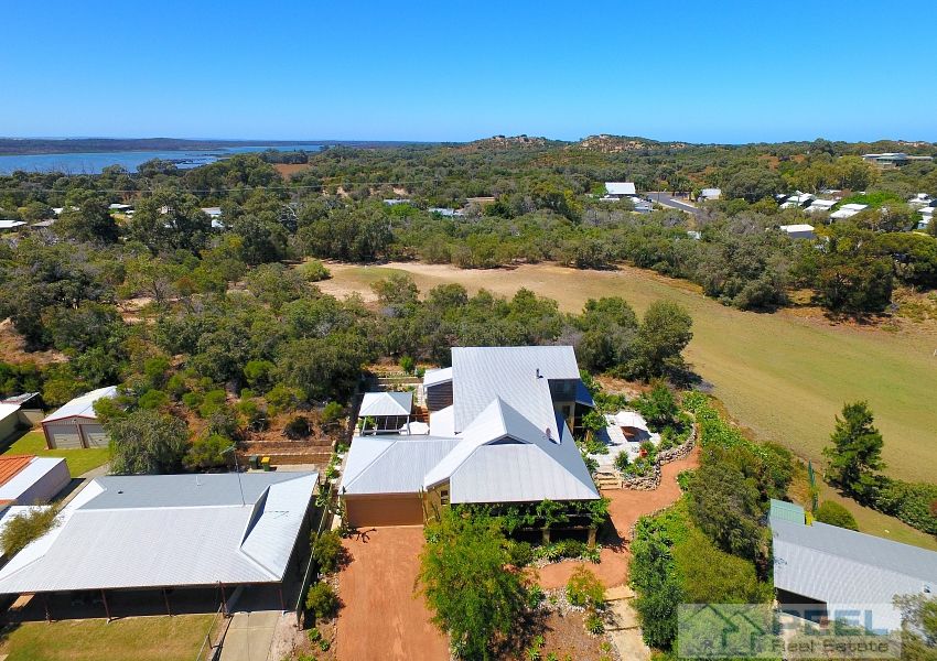 17 Hide-A-Way Vale, Preston Beach WA 6215, Image 0