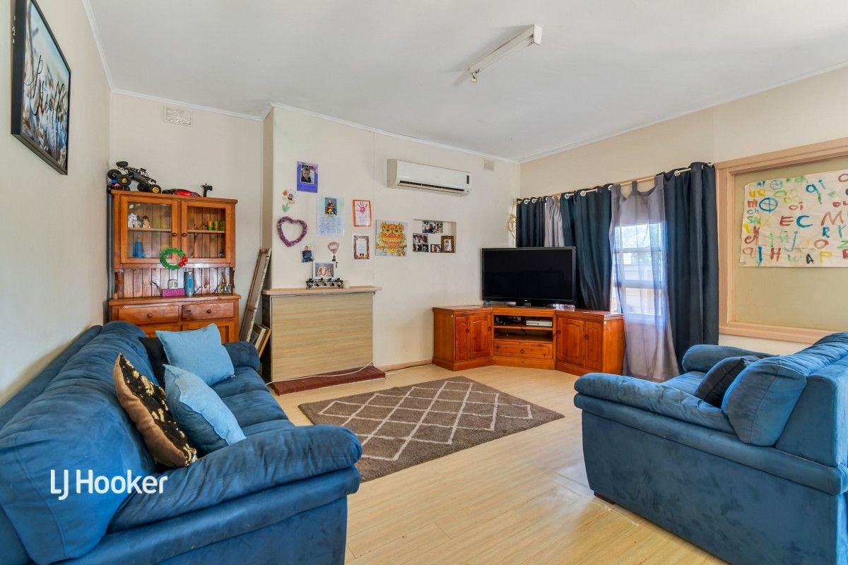 16 Hill Street, Elizabeth South SA 5112