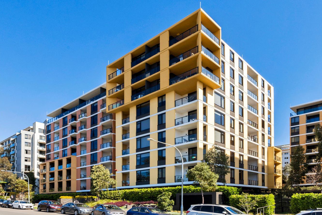 2 bedrooms Apartment / Unit / Flat in A803/21-37 Waitara Avenue WAITARA NSW, 2077
