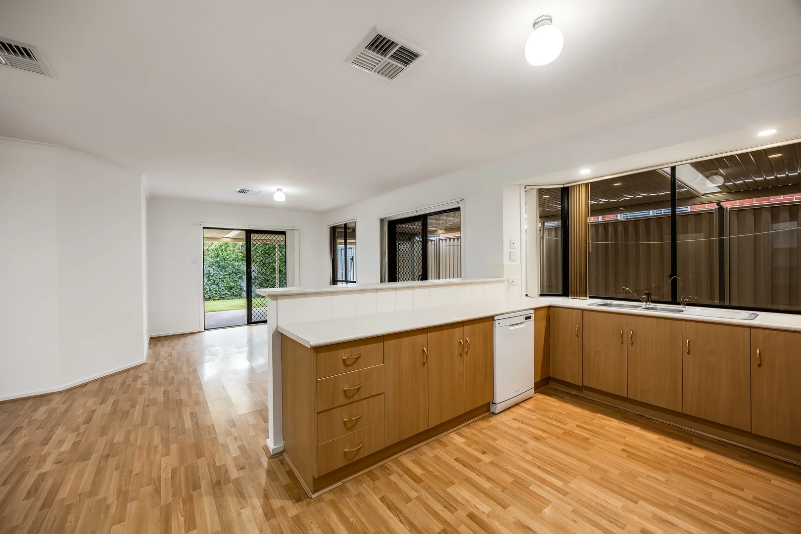 Additional image 13 of 6 Mariner Avenue, Seacliff Park SA 5049