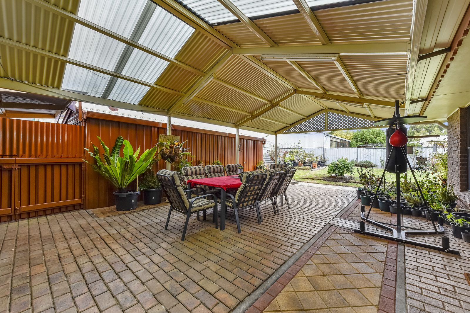 2 Finch Street, Mount Gambier SA 5290, Image 2