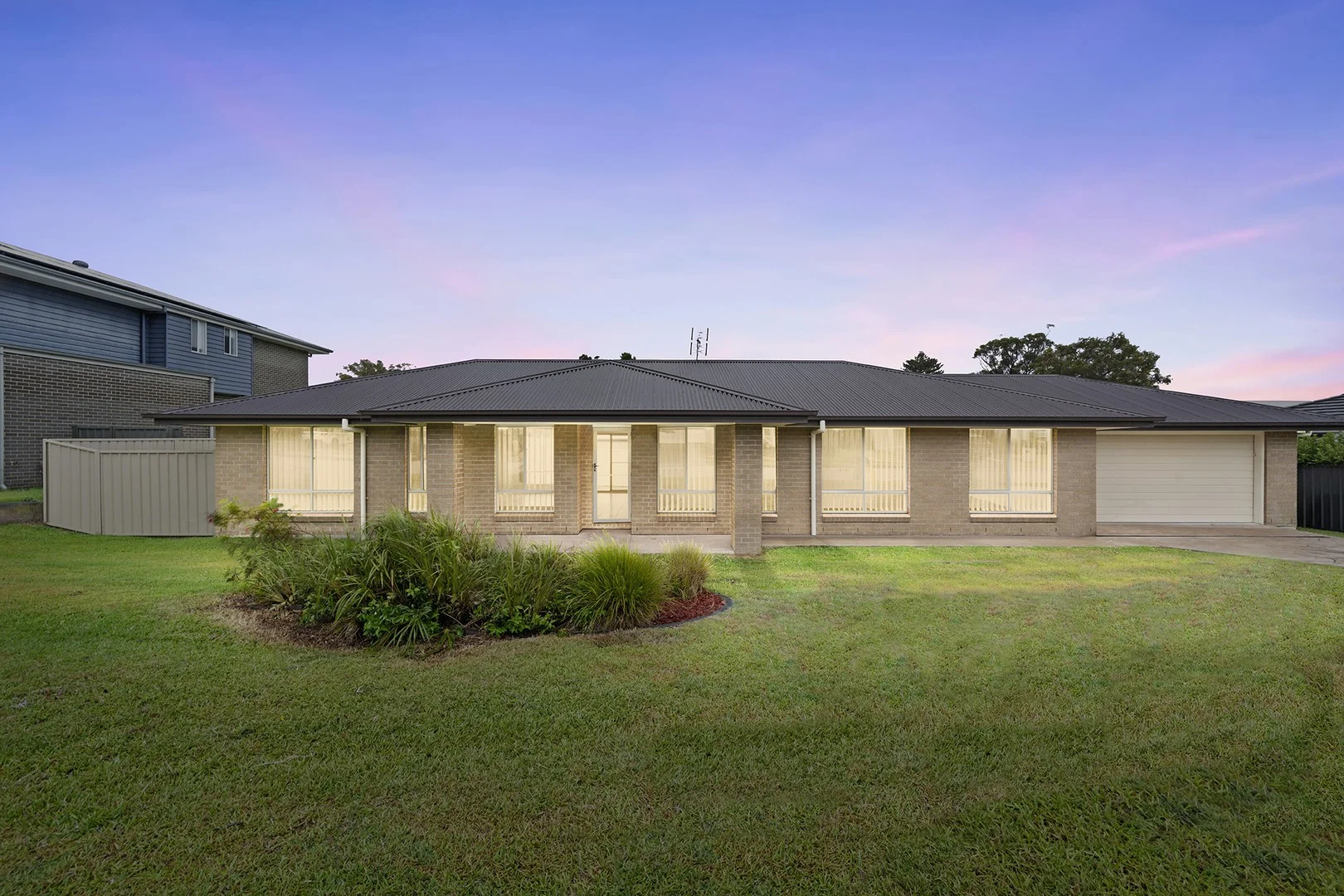 21 Trinity Point Drive, Morisset Park NSW 2264