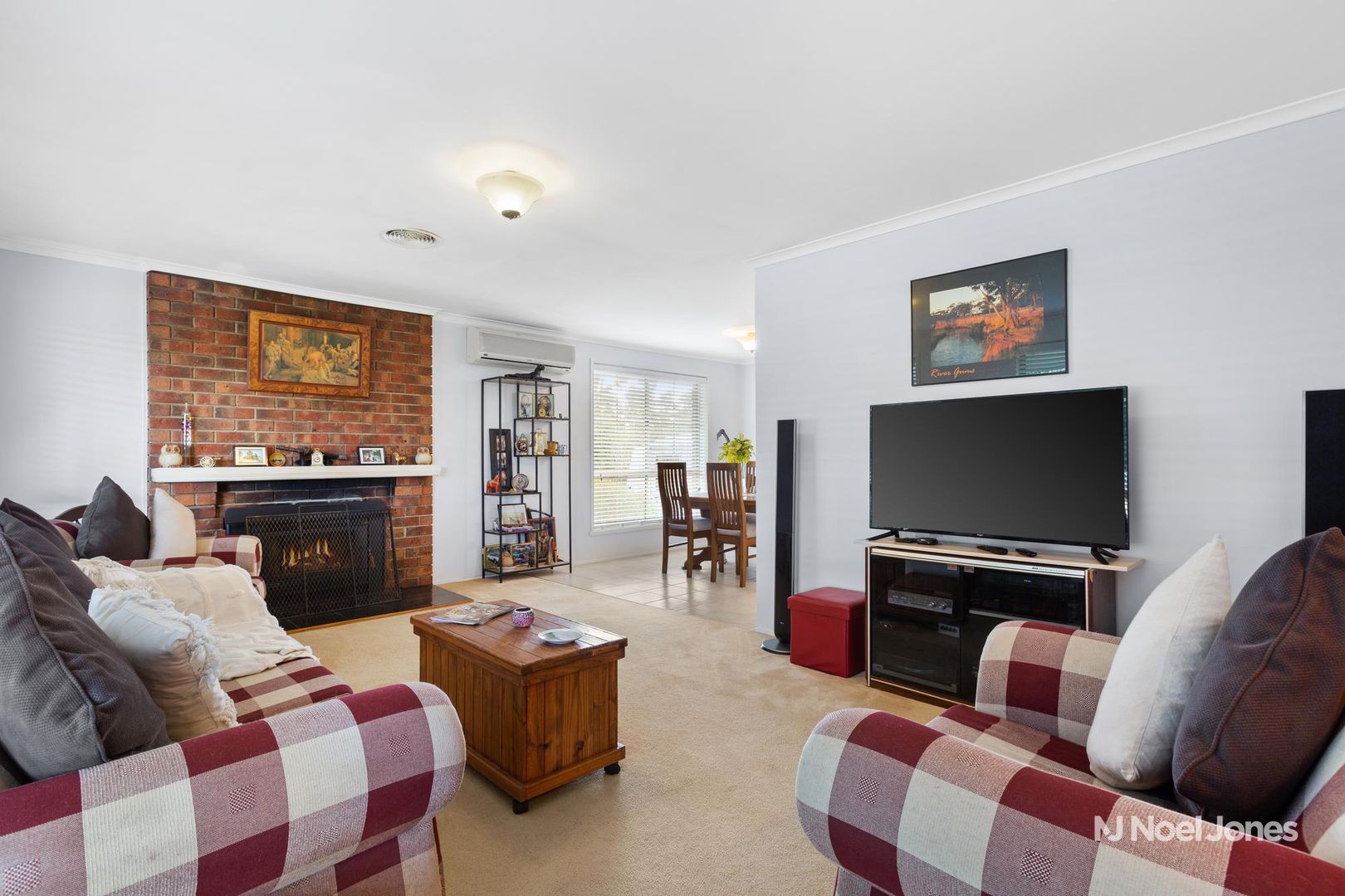 1 Hickman Place, Seville VIC 3139, Image 2