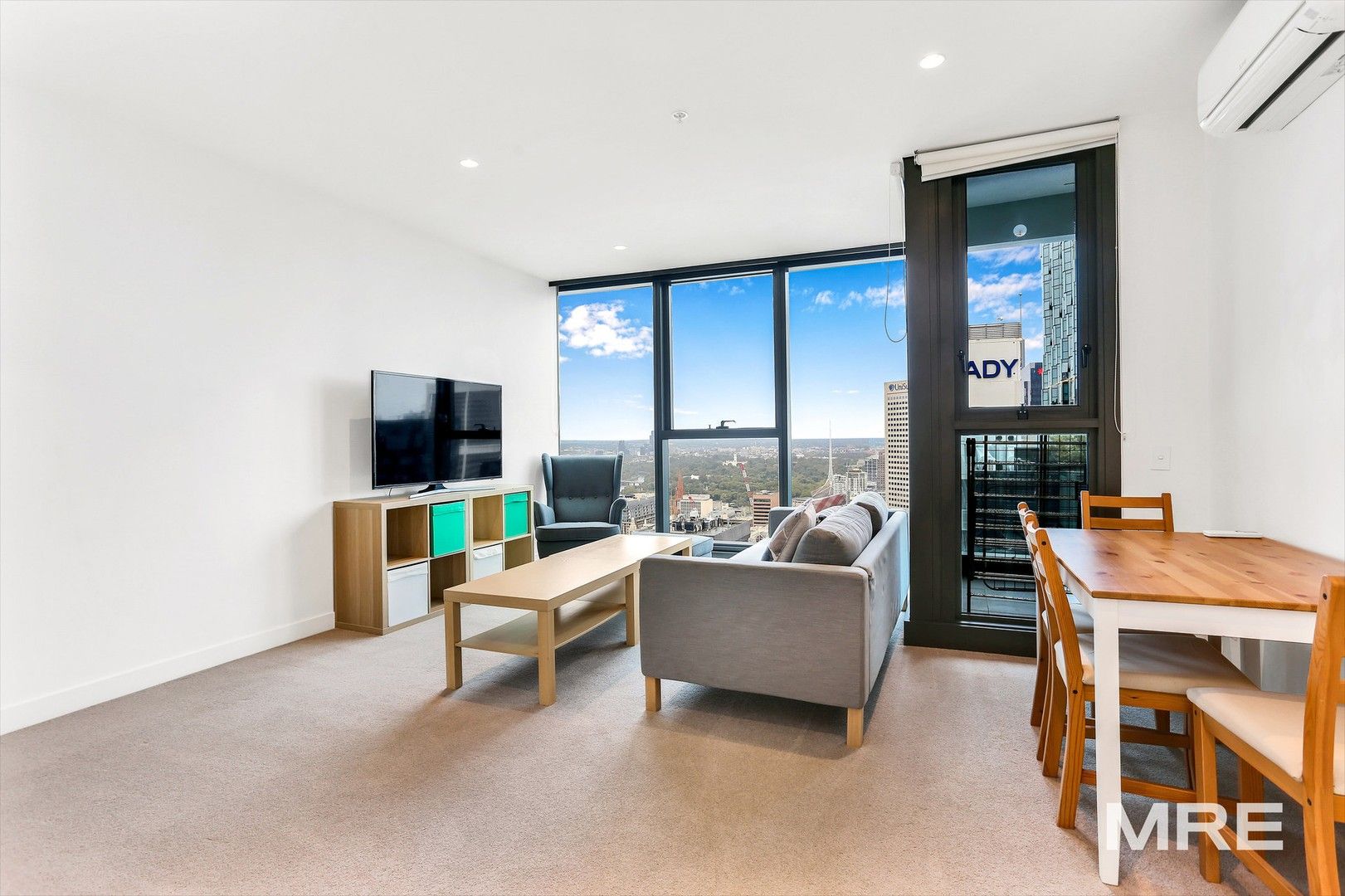 3908/285 La Trobe Street, Melbourne VIC 3000 Apartment For Rent Domain