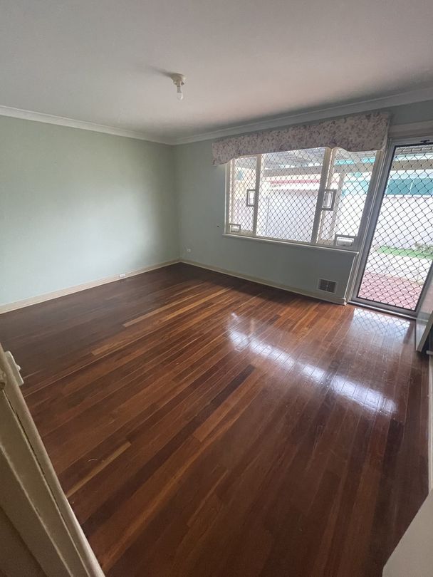 3 bedrooms Townhouse in 6 Bates Loop LOCKRIDGE WA, 6054