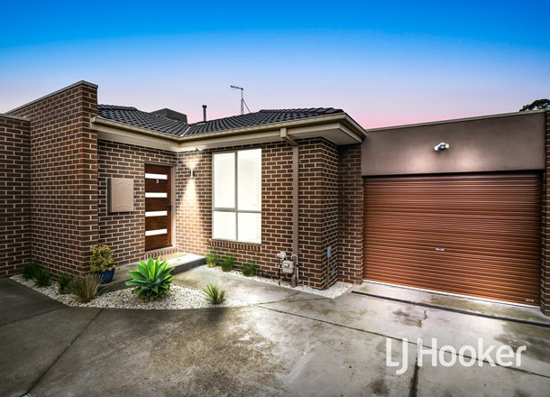 3/5 Aylesbury Court, Hampton Park VIC 3976