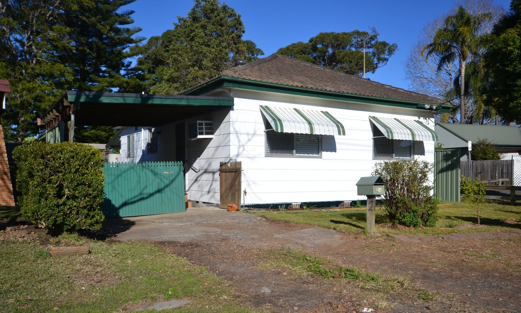 4 bedrooms House in 24 Harold Street UMINA BEACH NSW, 2257