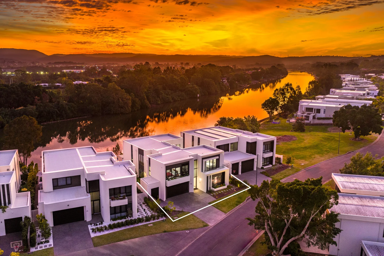 Additional image 34 of 25 The Boulevarde, Benowa QLD 4217