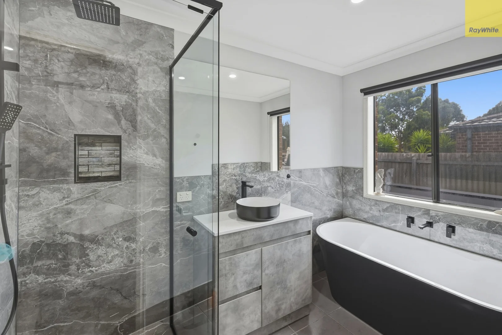Additional image 13 of 23 Silverdale Drive, Darley VIC 3340