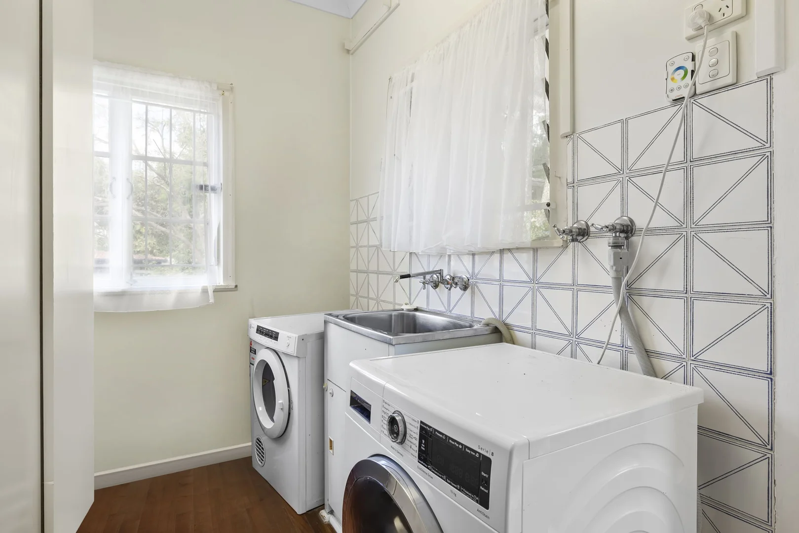 Additional image 18 of 36 Lorward Avenue, Bardon QLD 4065