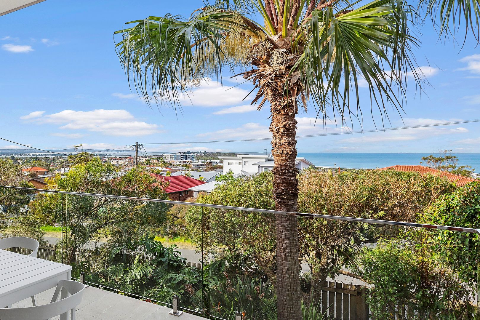 42 Park Avenue, Caves Beach Property History & Address Research Domain